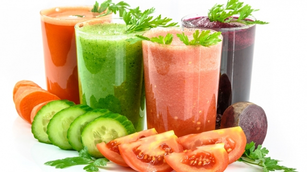 vegetable-juices-1725835_1280