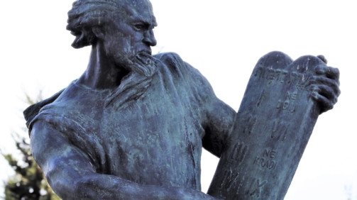 moses-sculpture-4226960_1920